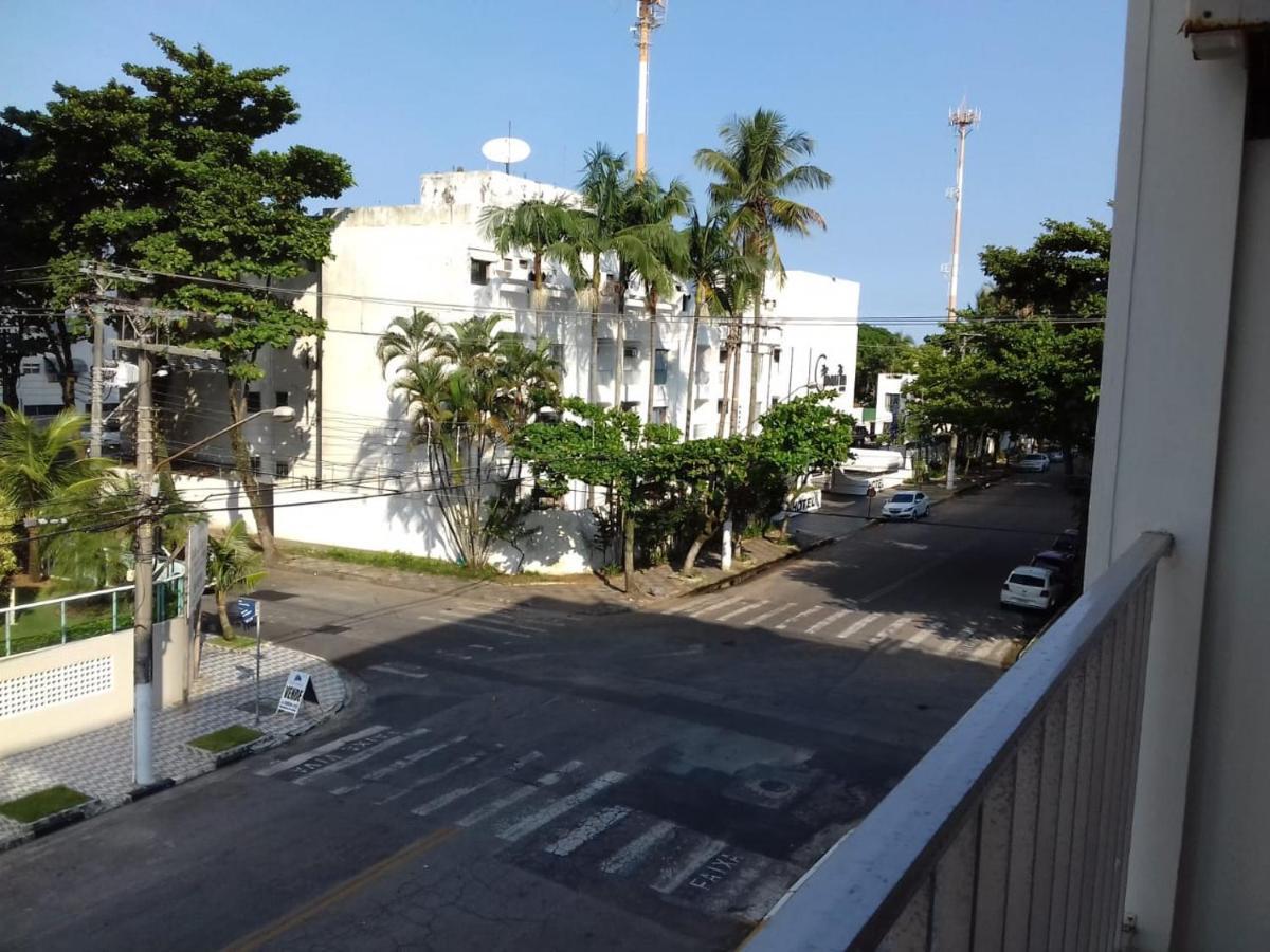 A 250M Da Praia Da Enseada Guarujá Extérieur photo